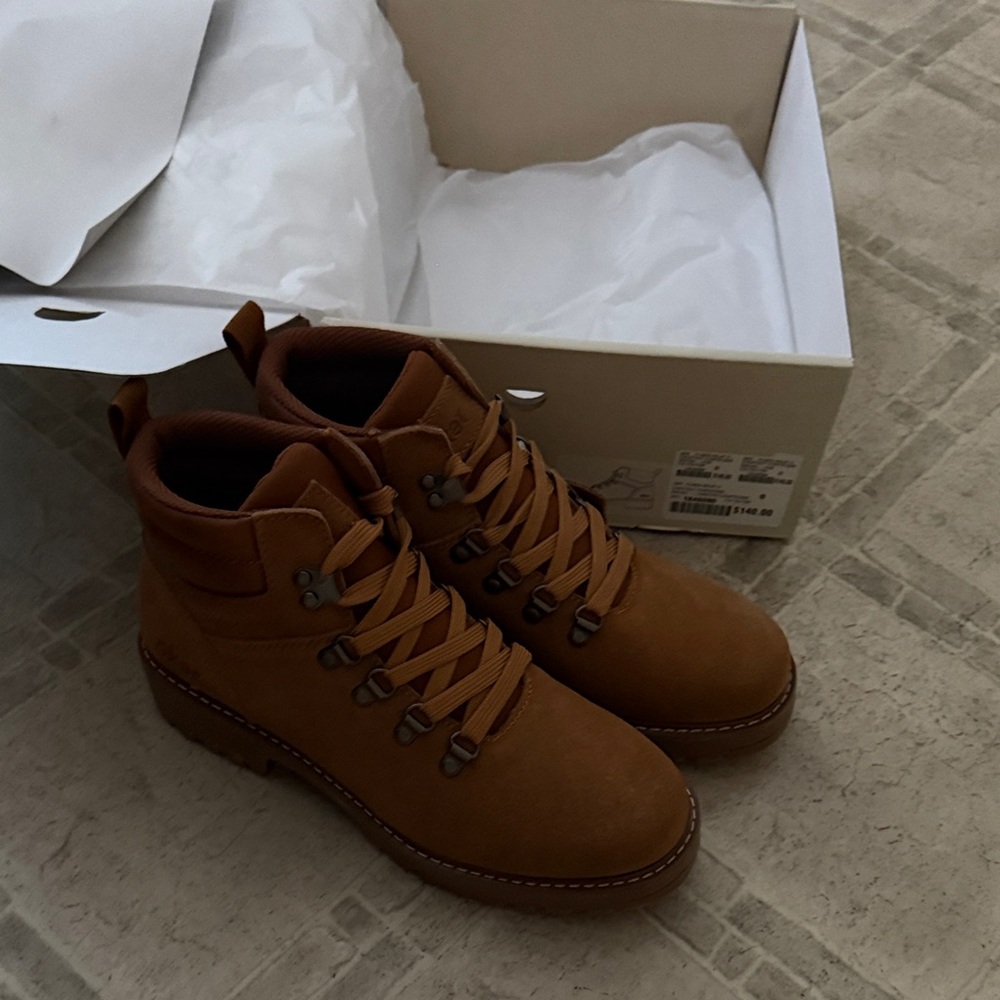 Brown leather Lace Up Boots